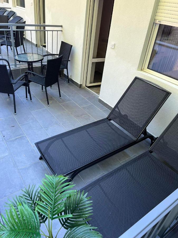Kinizsi Udvar Apartmanhaz Balatonboglár Exterior foto